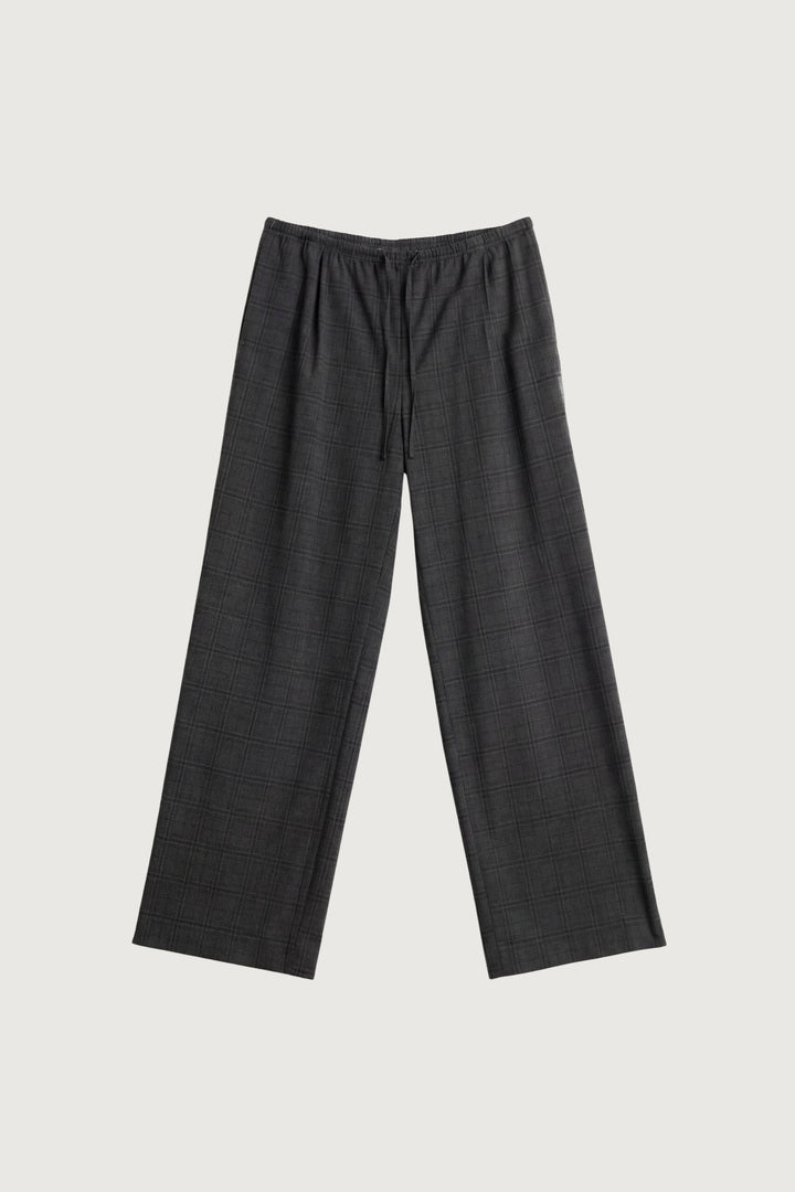 WOVEN PRINT DRAWSTRING STRAIGHT LEG PANT in Grey Plaid — alternate angle