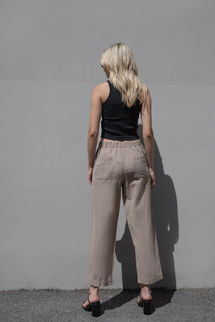 LINEN BLEND PANT in Quarry — alternate angle