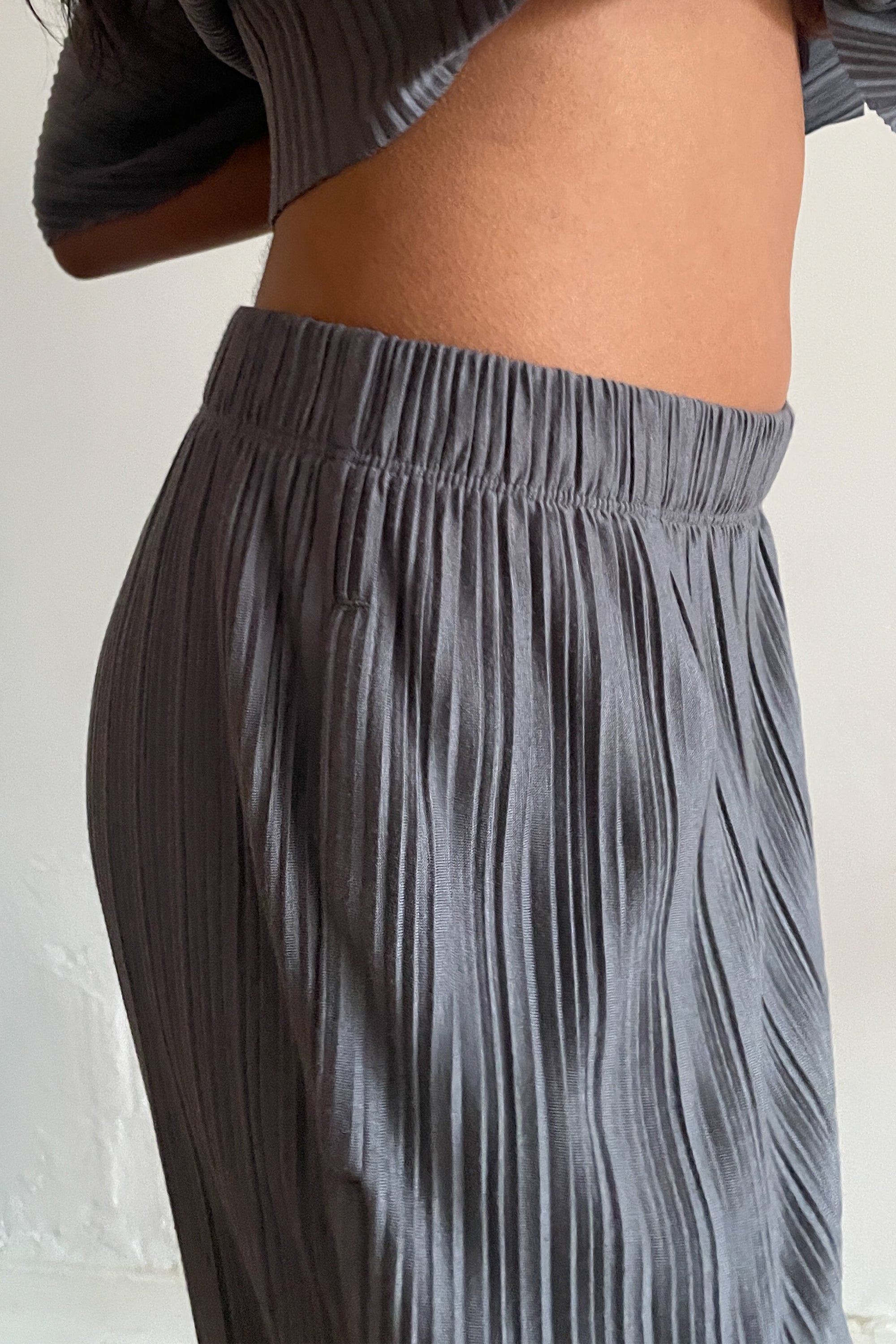 Pleated Top with Split Sides | OAK + FORT – OAK + FORT USA