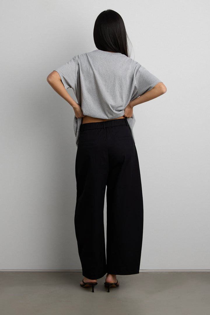 RELAXED PLEATED WIDE LEG PANT in Black — alternate angle