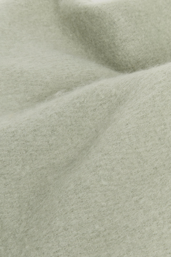 CHUNKY SCARF in Seagrass — alternate angle