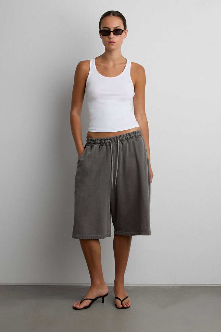 VINTAGE WASH SWEATSHORT in Charcoal — alternate angle