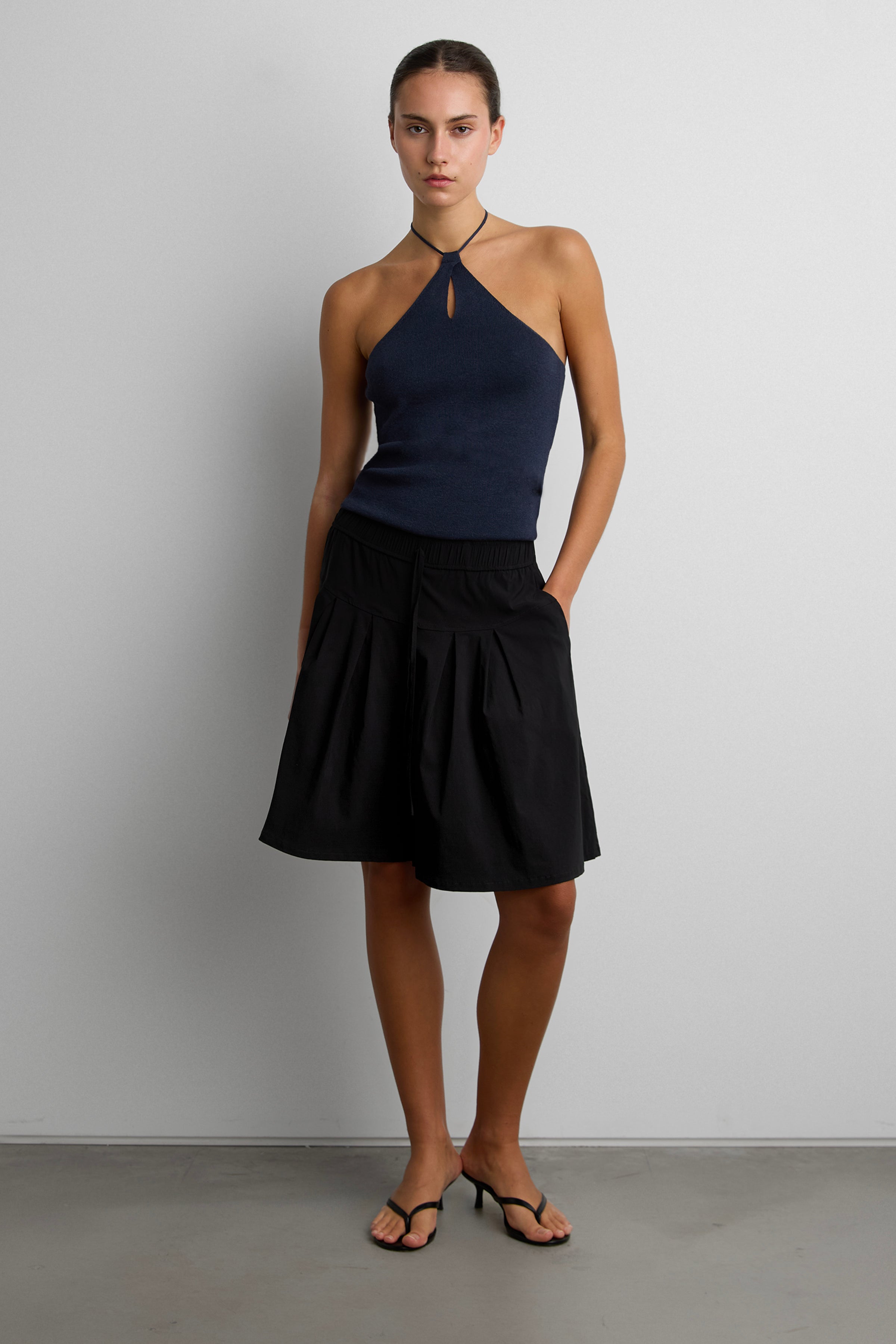 Short-16978_Black-1_2400x.jpg?