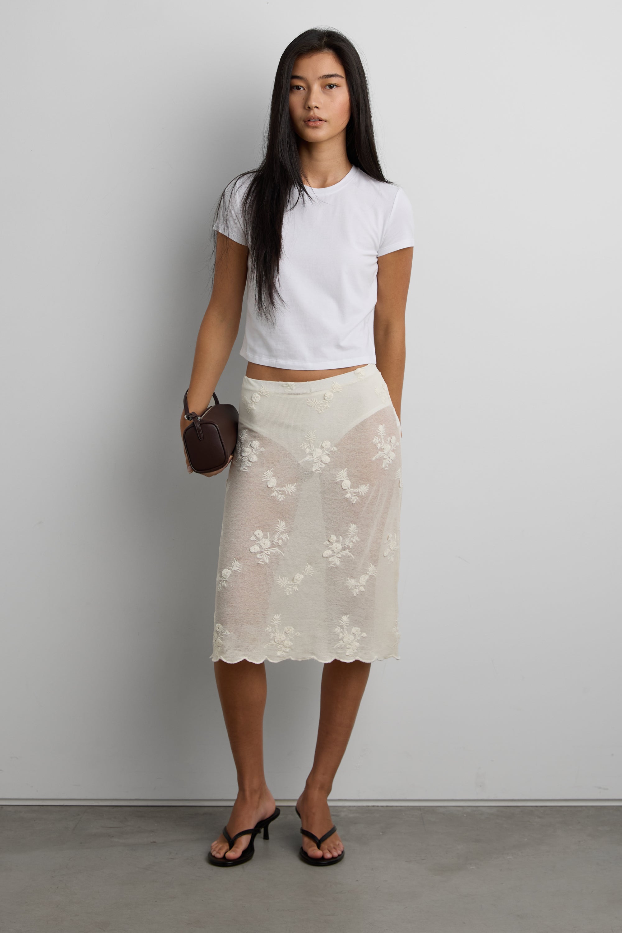 【最終価格】Floating flower lace skirt Ivory2 Floral Embroidered Lace Skirt | OAK + FORT – OAK + FORT USA