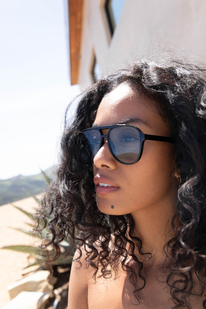 COLOURED LENS AVIATOR SUNGLASSES in Black Blue — alternate angle