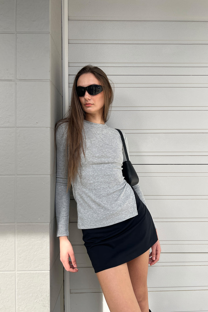 LONG SLEEVE TOP WITH SPLIT SIDES in GREY — alternate angle