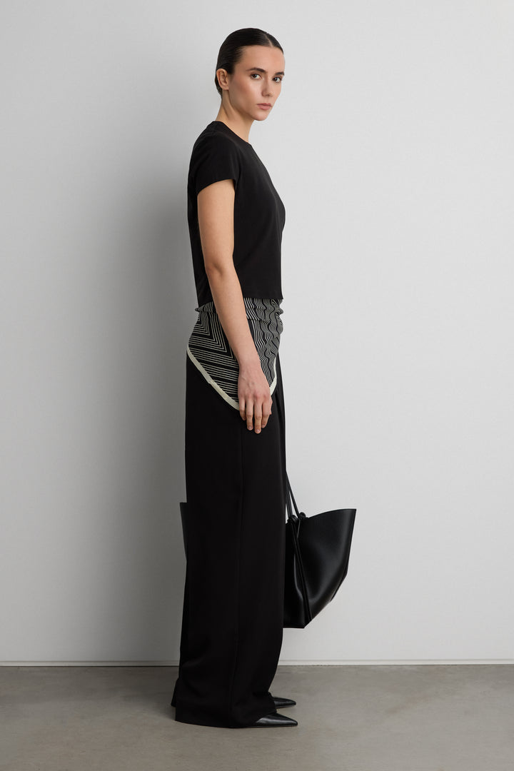 COTTON MODAL SLIM FIT CREWNECK T-SHIRT