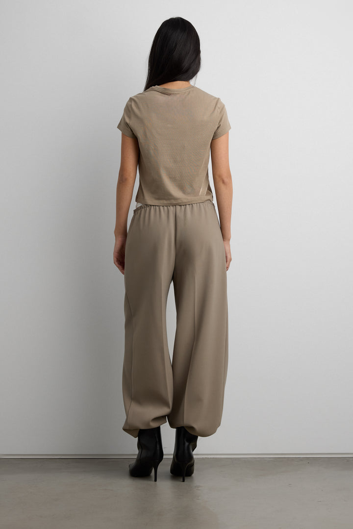 COTTON MODAL SLIM FIT CREWNECK T-SHIRT in Brindle — alternate angle