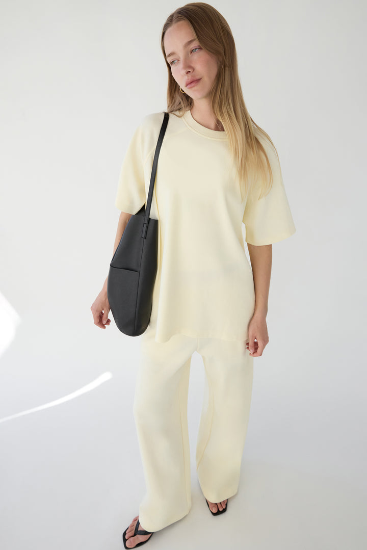 DOUBLE-KNIT COTTON BLEND RAGLAN T-SHIRT in Lemon — alternate angle