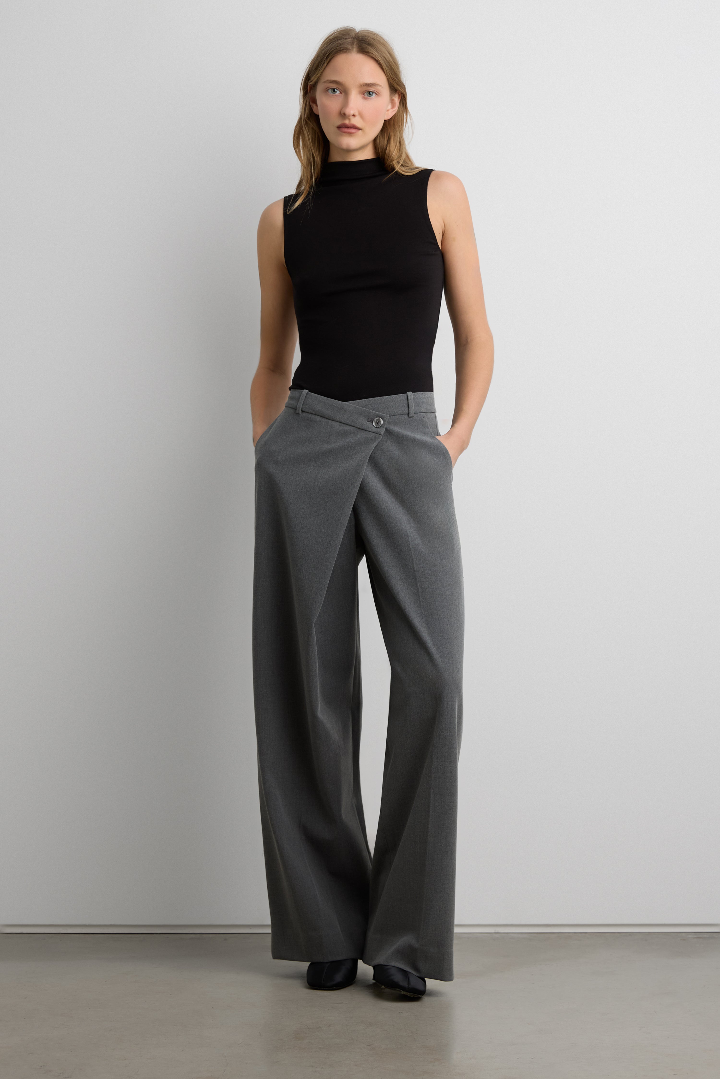 Fitted Mockneck Sleeve Tank Top | OAK + FORT – OAK + FORT USA