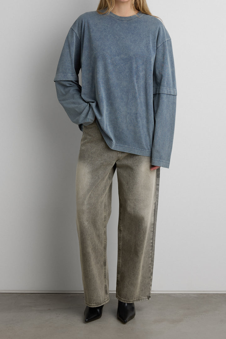 DOUBLE SLEEVE ACID WASH TEE in GD Grey — alternate angle