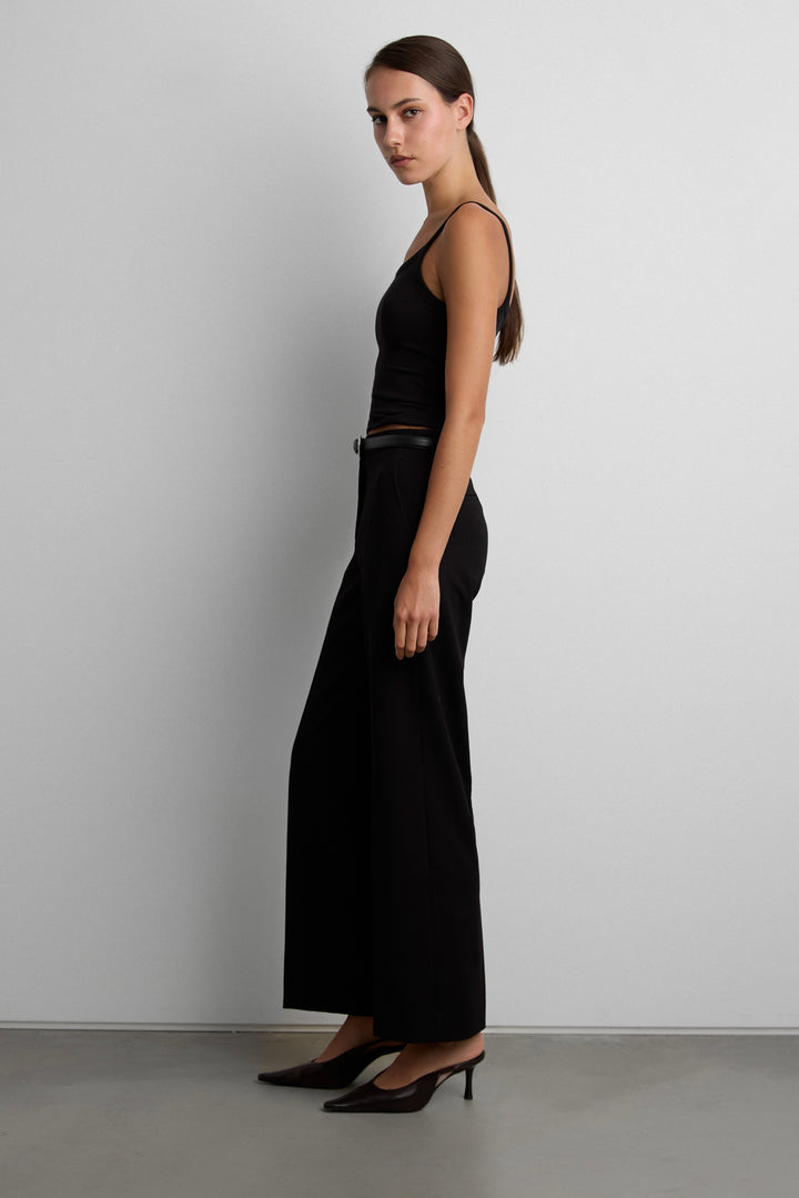CLOUD TANK TOP in Black — alternate angle