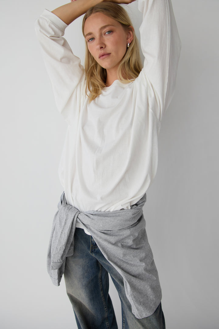 LONG SLEEVE KNIT T-SHIRT in White — alternate angle