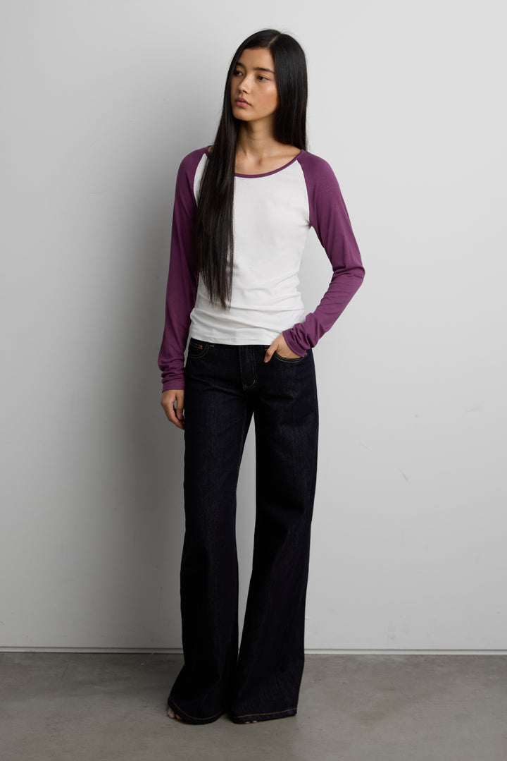 CONTRAST SLEEVE LONG SLEEVE TOP in FIG — alternate angle
