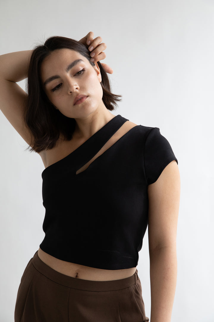 TOP WITH CUT OUT in Black — alternate angle