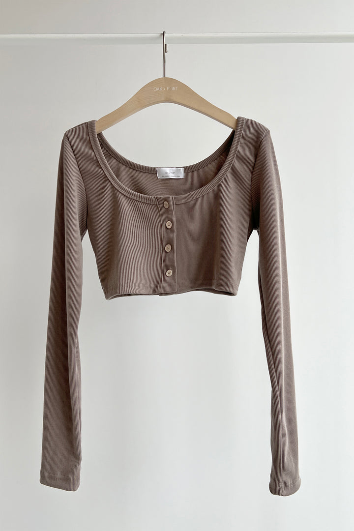 CROPPED BUTTON FRONT TOP in Mocha — alternate angle